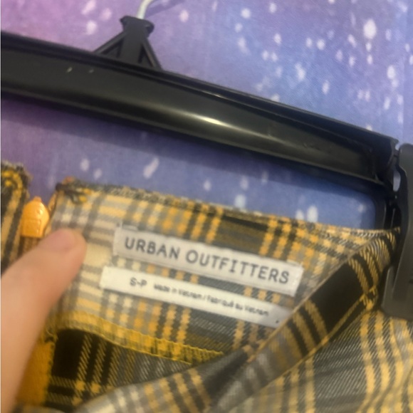 Urban outfitters plaid skirt 🛍 - Picture 2 of 3